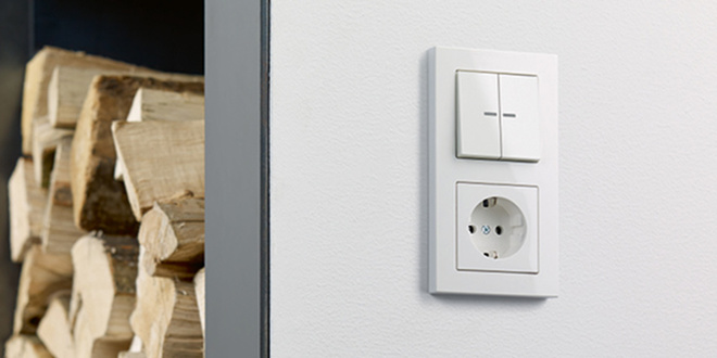 JUNG KNX Taster F 10 bei Elektro Niedermaier in Rottach Egern